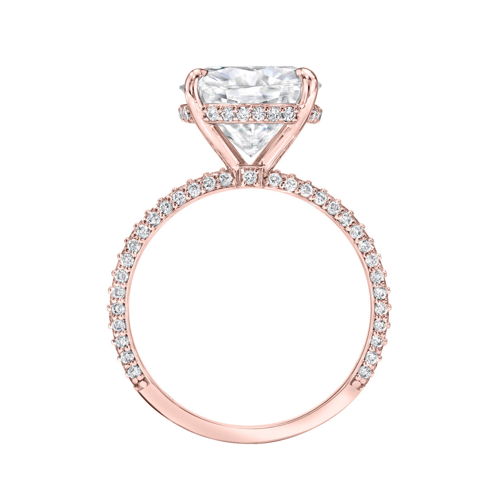 Isabella Moissanite